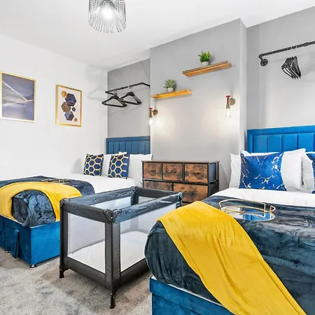 Apartament Amazing Family Apartment, Sleeps 6, Cot, Work Desk Birmingham